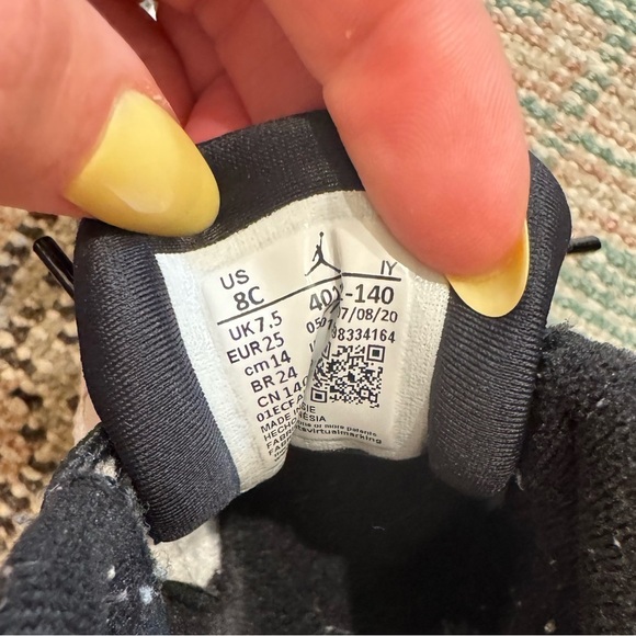 Air Jordan 9 Retro Black and White Baby Boy’s Sneakers Tennis Shoes - Picture 7 of 7